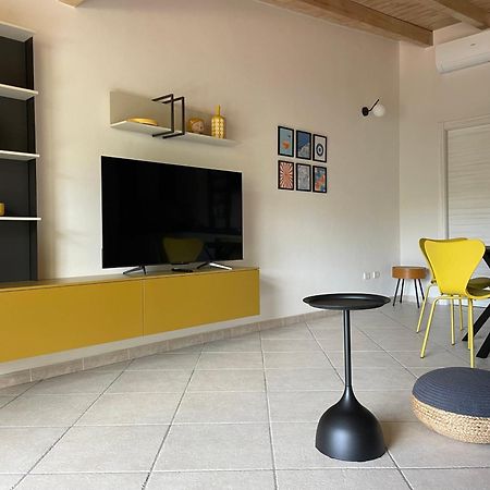 Blue Vista - Casa Marina Apartment Буджеру Екстериор снимка