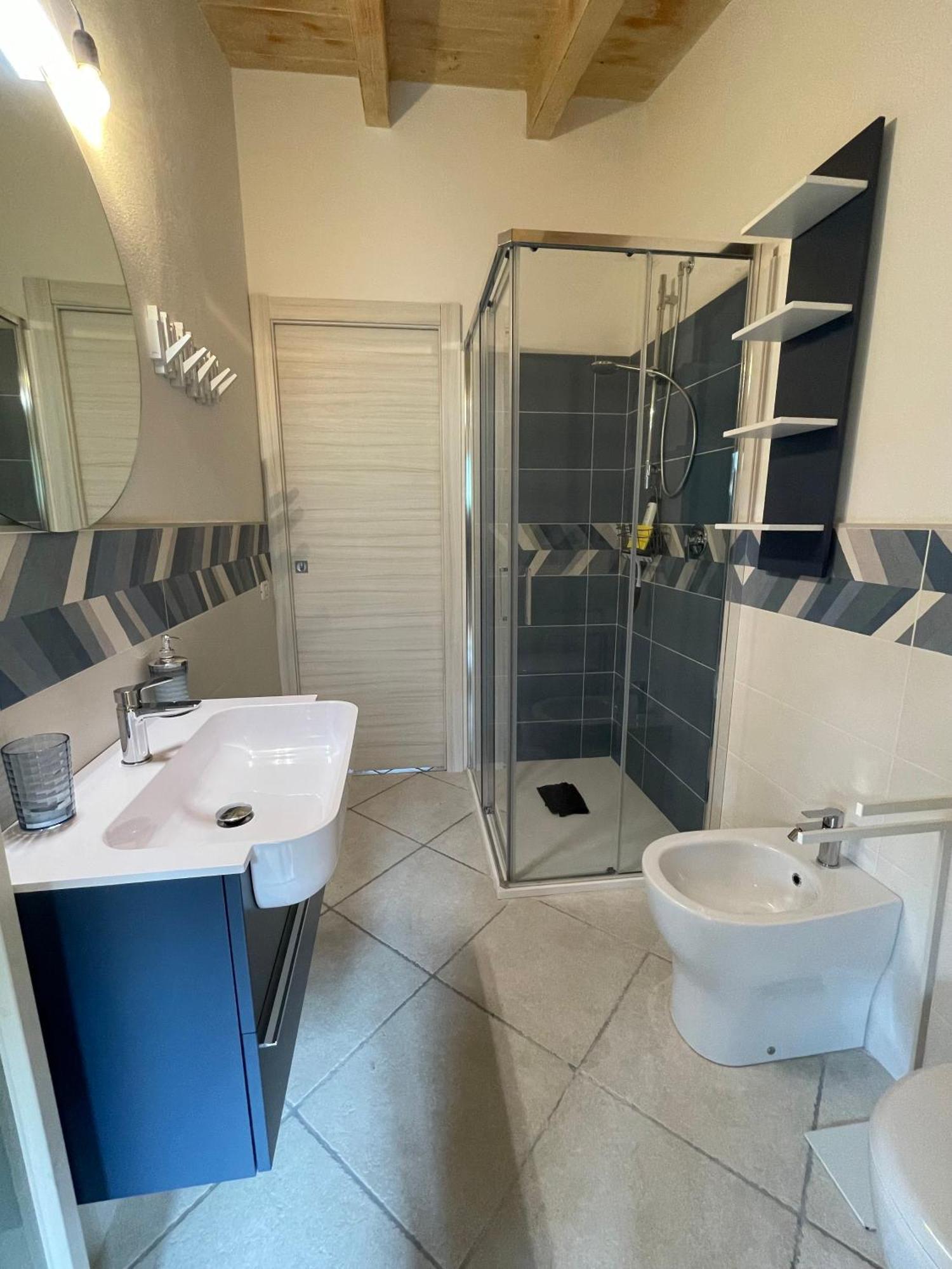 Blue Vista - Casa Marina Apartment Буджеру Екстериор снимка